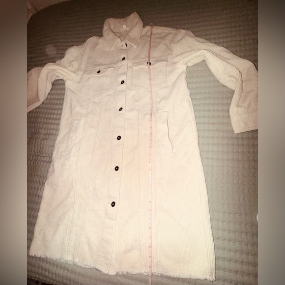 GeeGee Cream Corduroy Button-Up shirt/Jacket dress.  Size M  VGUC - Picture 7 of 12